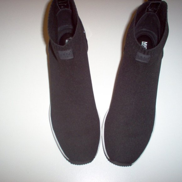 MK Women's Skyler Wedge Bootie Sock Sneakers (Pre-owned) - Picture 1 of 5